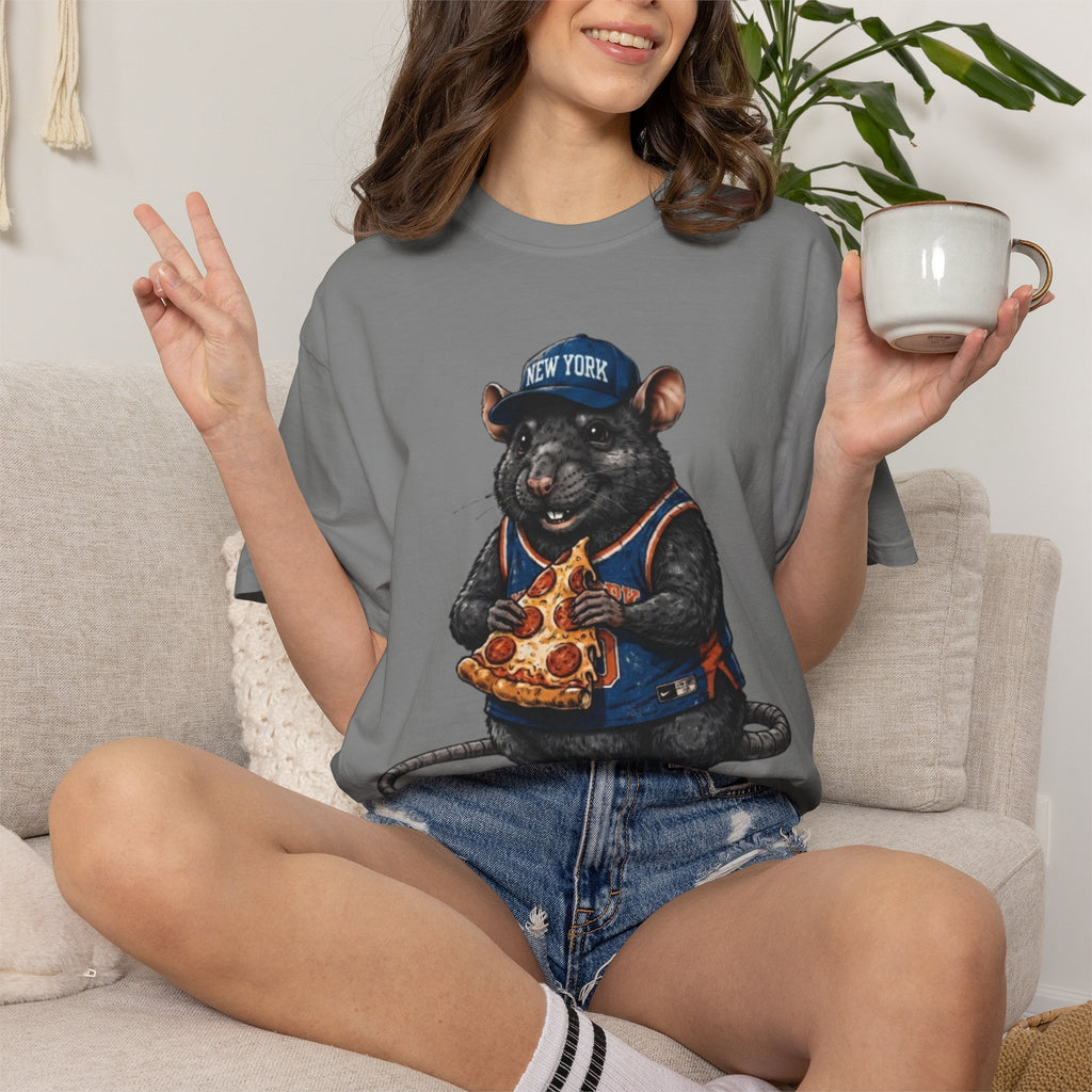 Pizza-Loving Rat Graphic T-Shirt