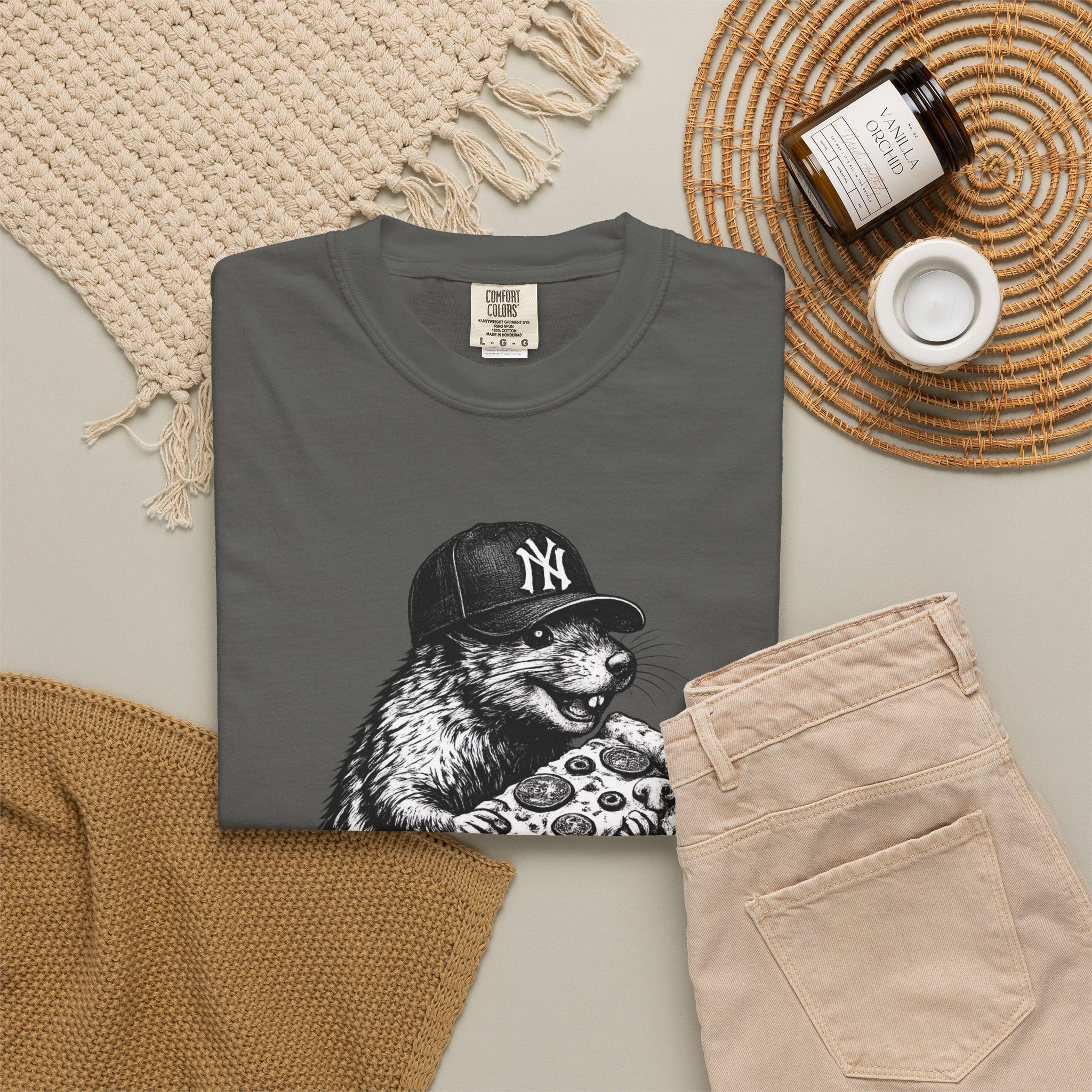 NY Rat with Pizza Graphic Tee