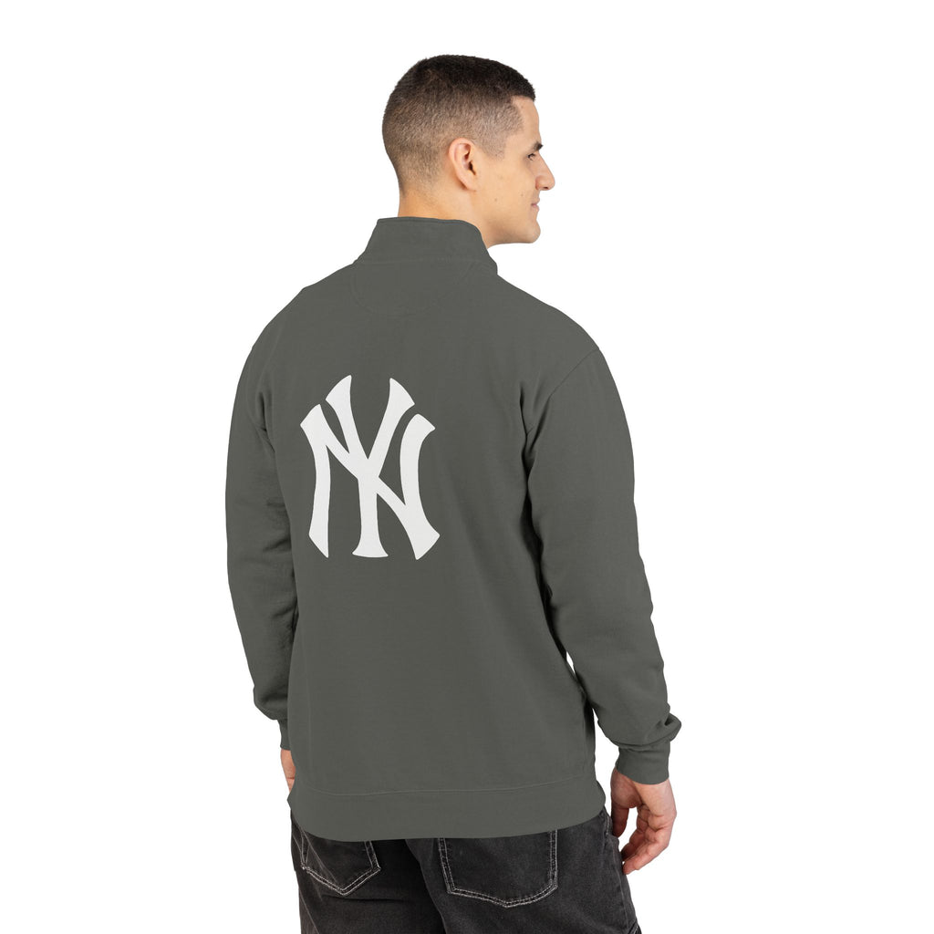 NY Yankee Quarter-Zip Sweatshirt — Small Retro Dog Portrait Chest Print