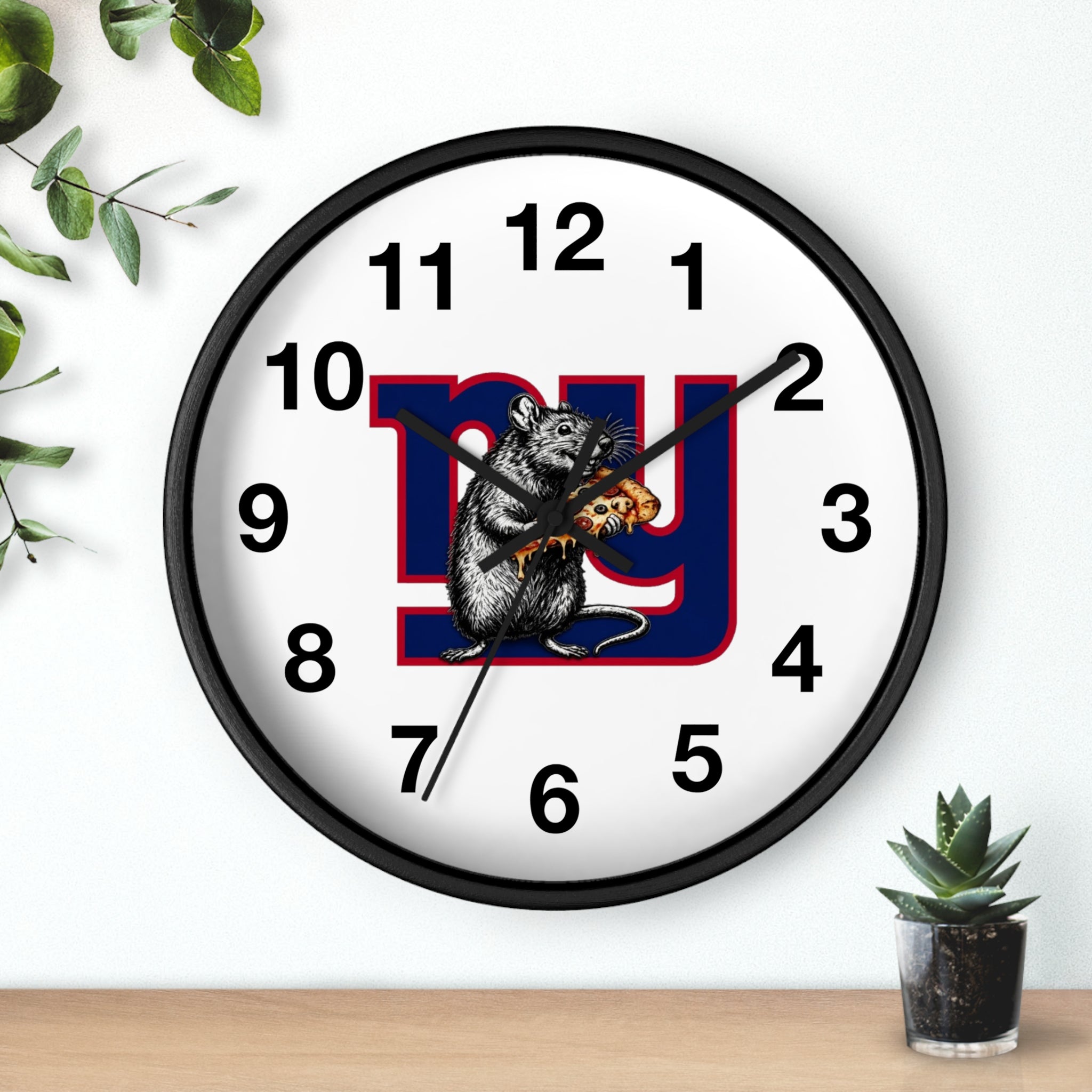 NY Giants Rat Vintage Logo Wall Clock — Retro Sports Fan Decor