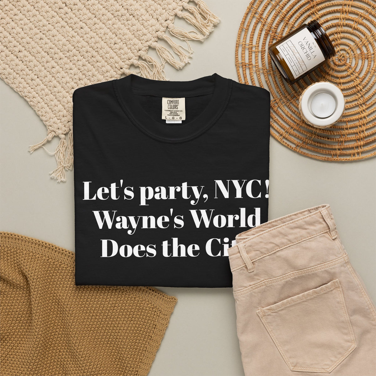 Lets party, NYC! Wayne's World Does the City. Tee Shirt