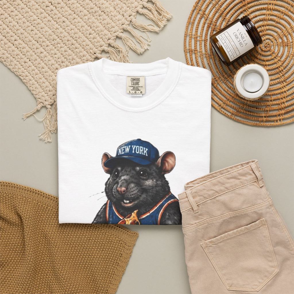 Pizza-Loving Rat Graphic T-Shirt